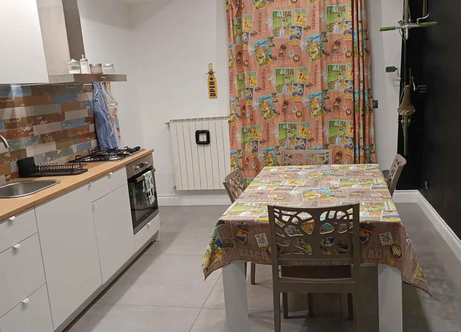 Ba Luigi Apartment Bari 0*,  Italy